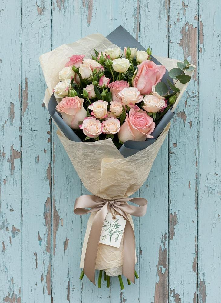 Букет цветов из: Розы в Братске