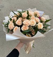 Букет Кремовые розы Латте в Братске