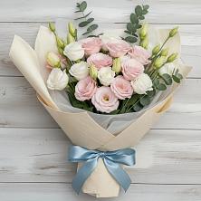 Букет цветов из:  Лизиантусы в Братске