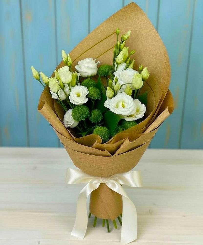 Букет цветов из: Хризантемы и Лизиантусы в Братске